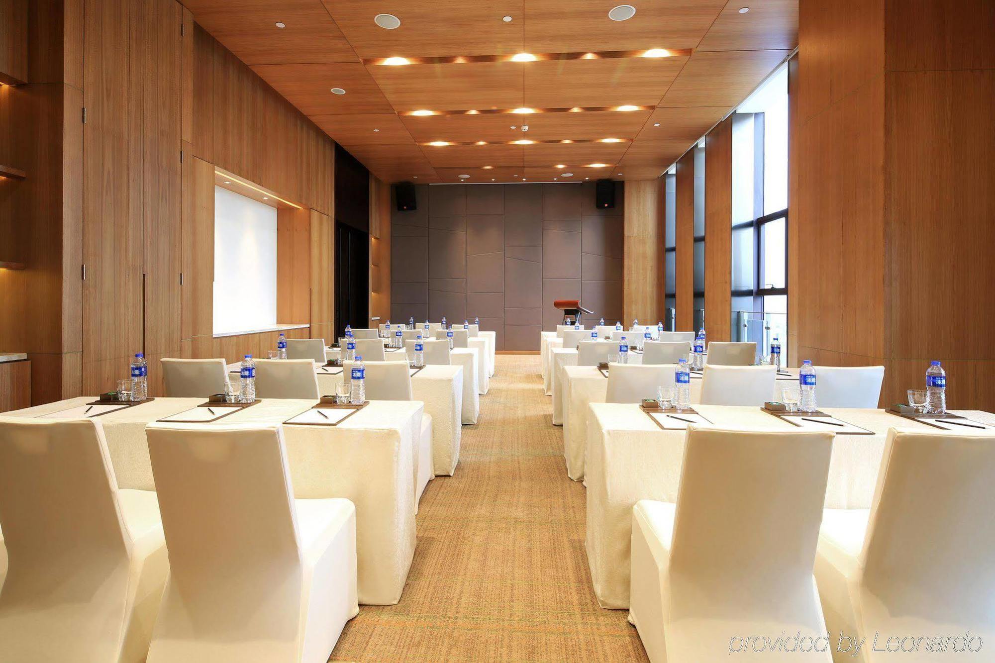 Hilton Garden Inn Fuzhou Cangshan Екстериор снимка